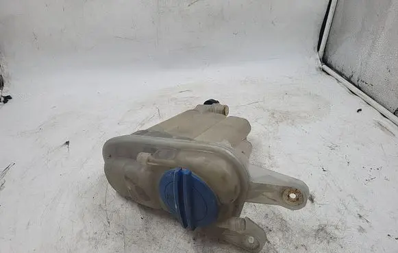 Audi A4 S4 B8 8K Coolant expansion tank/reservoir 8K0121403G