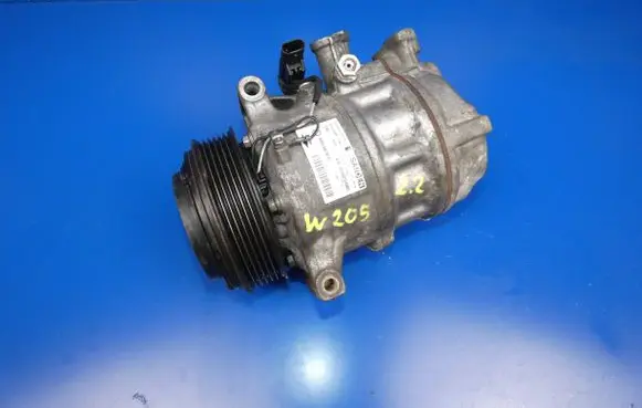 Mercedes-Benz C W205 Air conditioning (A/C) compressor (pump) A0008303801