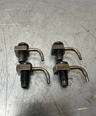 Volkswagen Golf VI Fuel injectors set 038103157C