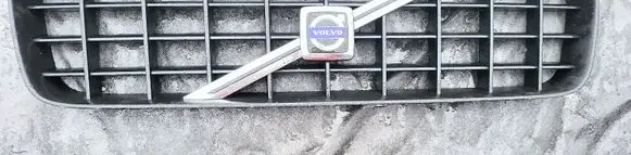 Volvo XC90 Front bumper upper radiator grill 8620641