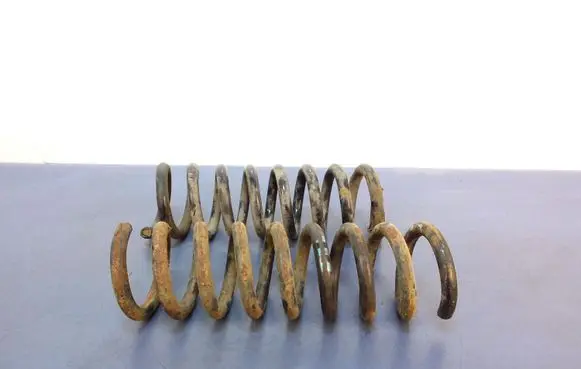 Mercedes-Benz CLK A209 C209 Rear coil spring