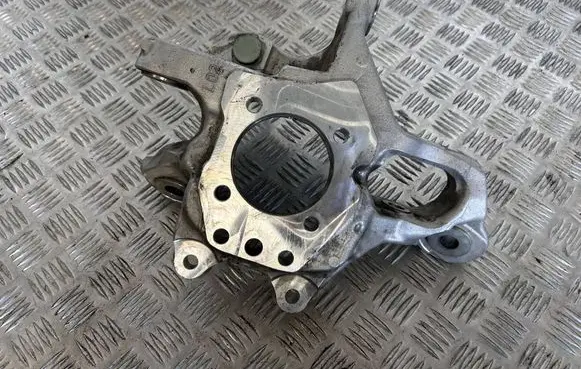 Toyota Mirai II Rear wheel hub