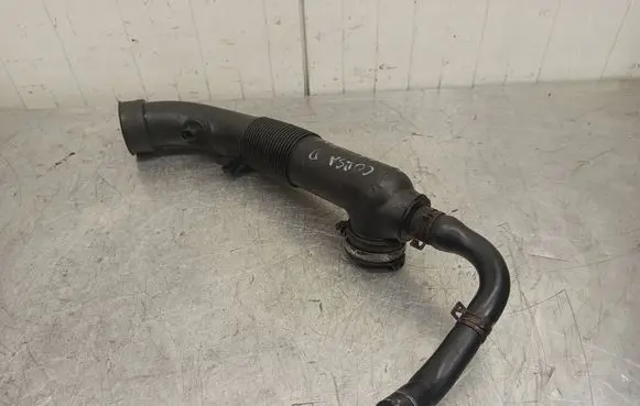 Opel Corsa D Air intake hose/pipe 55557181 467582339
