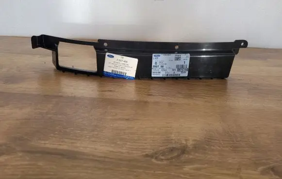 Ford Mondeo MK V Headlight/headlamp mounting bracket DS7317E857BD