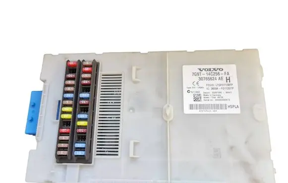 Volvo V70 Comfort/convenience module 7G9T14C256FA 30765624AE 3659AF01125TP