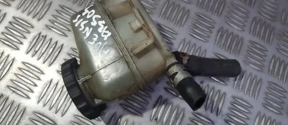Toyota Avensis T220 Power steering fluid tank/reservoir