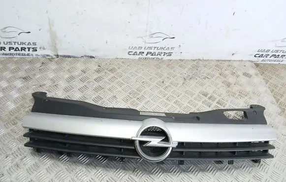 Opel Astra H Front bumper upper radiator grill 13108463 13149466