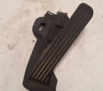 Audi A3 S3 8P Accelerator throttle pedal 6PV01104005 1K2721503AJ