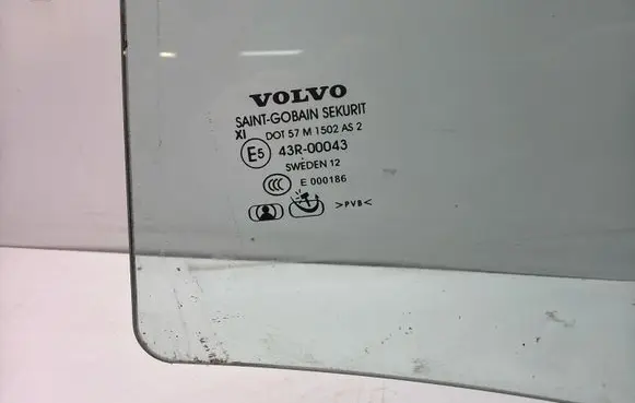 Volvo S80 Rear door window glass E000186 43R00043 DOT57M1502AS2