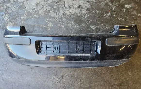 Volkswagen Golf IV Rear bumper 1J6807417