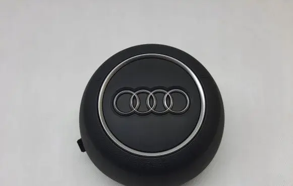 Audi TT TTS RS Mk3 8S Steering wheel airbag