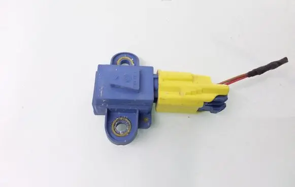 Volkswagen PASSAT B6 Airbag deployment crash/impact sensor 1K0955557A