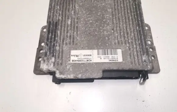 Renault Laguna I Engine control unit/module 7700864458 7700867292 S103717115B