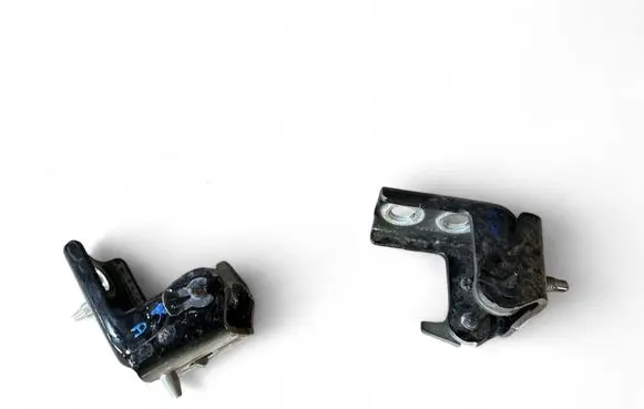 Front door hinge set