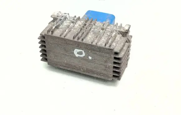 Opel Astra H Glow plug pre-heat relay 55353011 51299014B