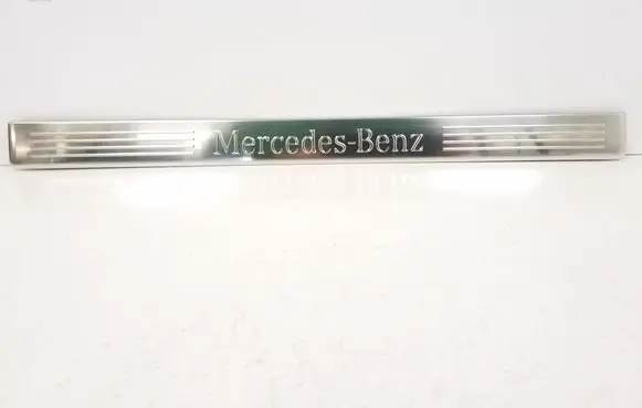 Mercedes-Benz CLS C218 X218 Front sill trim cover A2126860936
