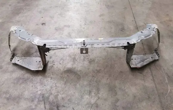 Land Rover Freelander 2 - LR2 Front piece kit FREELANDERII206