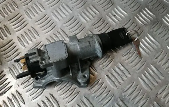 Audi A4 S4 B5 8D Ignition lock 4D0905851E
