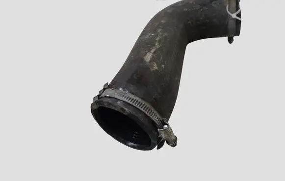 Volvo V40 Engine coolant pipe/hose
