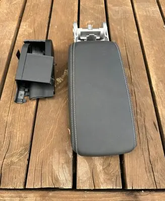 Audi Q4 Sportback e-tron Armrest 