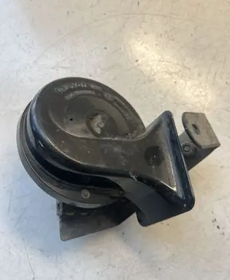 Audi A4 S4 B6 8E 8H Horn signal CH2139 0092018
