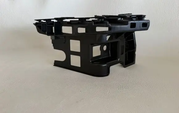 Volkswagen Touran II Rear bumper mounting bracket 5TA807453