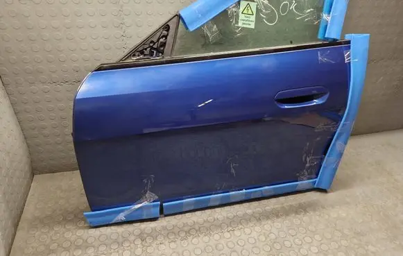 BMW i4 Front door 9625095