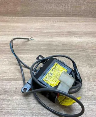 Renault Twingo I Airbag control unit/module 7700839010C 550273300