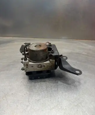 Toyota Yaris ABS Pump 8954152110 TY315171 10031517310E7