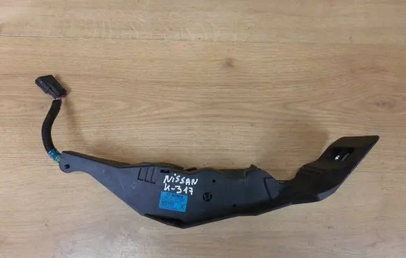 Infiniti Q50 Accelerator throttle pedal 18002JJ90D 0280755146
