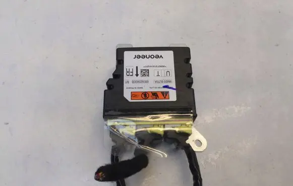 Nissan Qashqai J12 Airbag control unit/module 988206UT0A