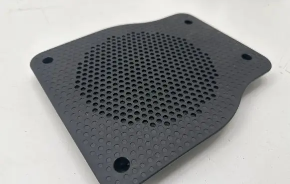BMW iX Subwoofer grill/trim 8720243