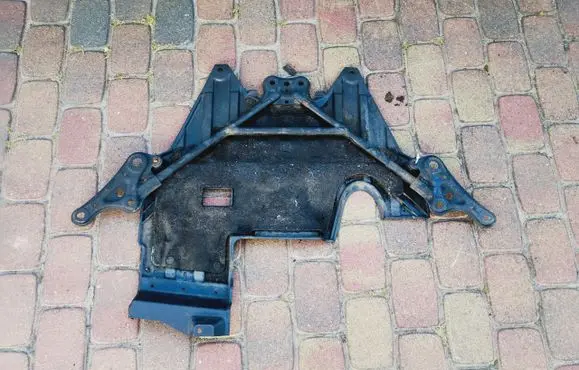 Lexus IS 200-300 Rear axle beam 