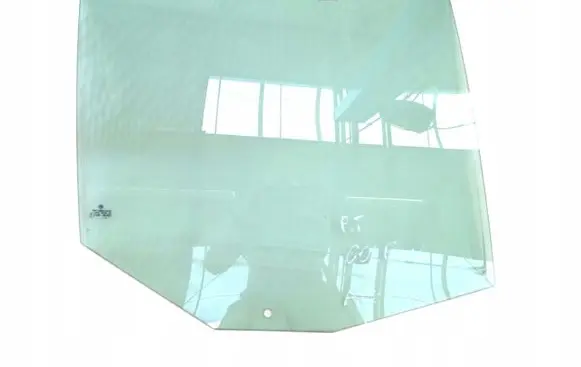 Volkswagen Golf V Front triangle window/glass 