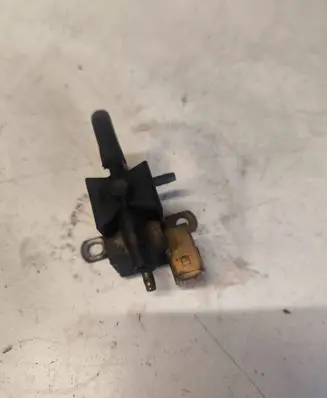 Volkswagen Golf IV Turbo solenoid valve 054906267A 72148304 98T105