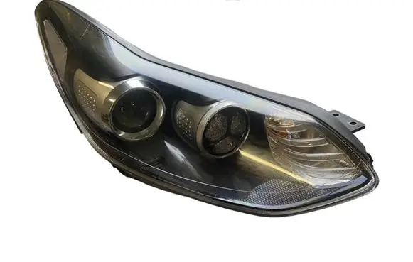 KIA Sportage Headlight/headlamp 92102F1010 R009R01470S