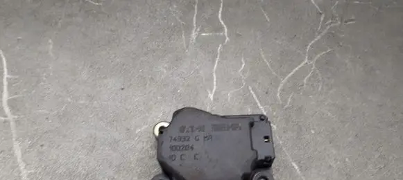 Volvo S80 A/C air flow flap actuator/motor 74932G