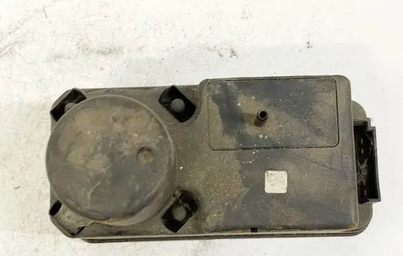 Volkswagen PASSAT B3 Vacuum pump 357962257