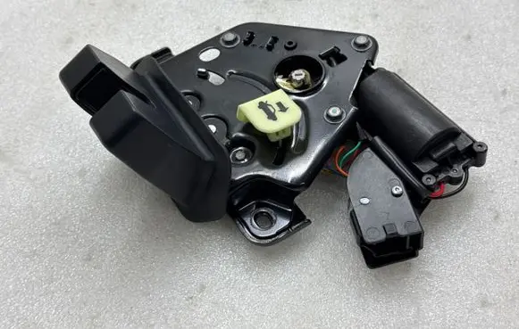 Tesla Model Y Tailgate/trunk/boot lock/catch/latch 1500604CNB