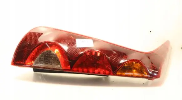 Nissan Note (E11) Rear/tail lights 220-16752