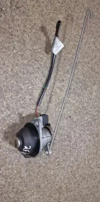 BMW 5 E39 Loading door lock 8363699