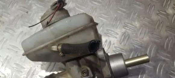 Opel Vectra B Master brake cylinder 5540fbb3