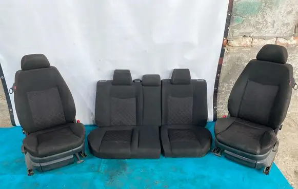 Seat Ibiza III (6L) Seat set 