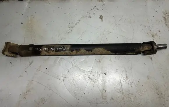 Mitsubishi Pajero Front prop shaft 