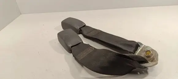 Nissan Navara D40 Rear seatbelt buckle E034501