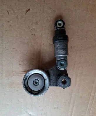 Bentley Continental Generator/alternator belt tensioner 07d145277e