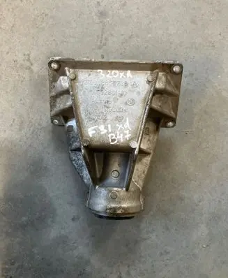 BMW 4 F32 F33 Driveshaft support bearing bracket 8655736 59280110 AIS19C03