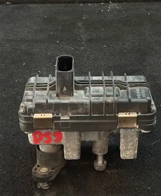 BMW 3 F30 F35 F31 Turbine electric control actuator 4933519411 6NW01043004