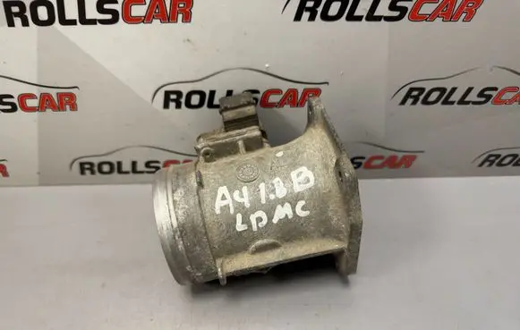 Audi A4 S4 B5 8D Mass air flow meter 037906461B