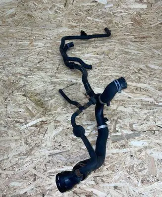 Volkswagen PASSAT B7 Engine coolant pipe/hose 3AA122101F 131464 3aa122109b